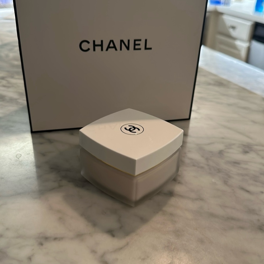 Chanel No 5 Made in France The Body Cream 5 oz NEW Unopened